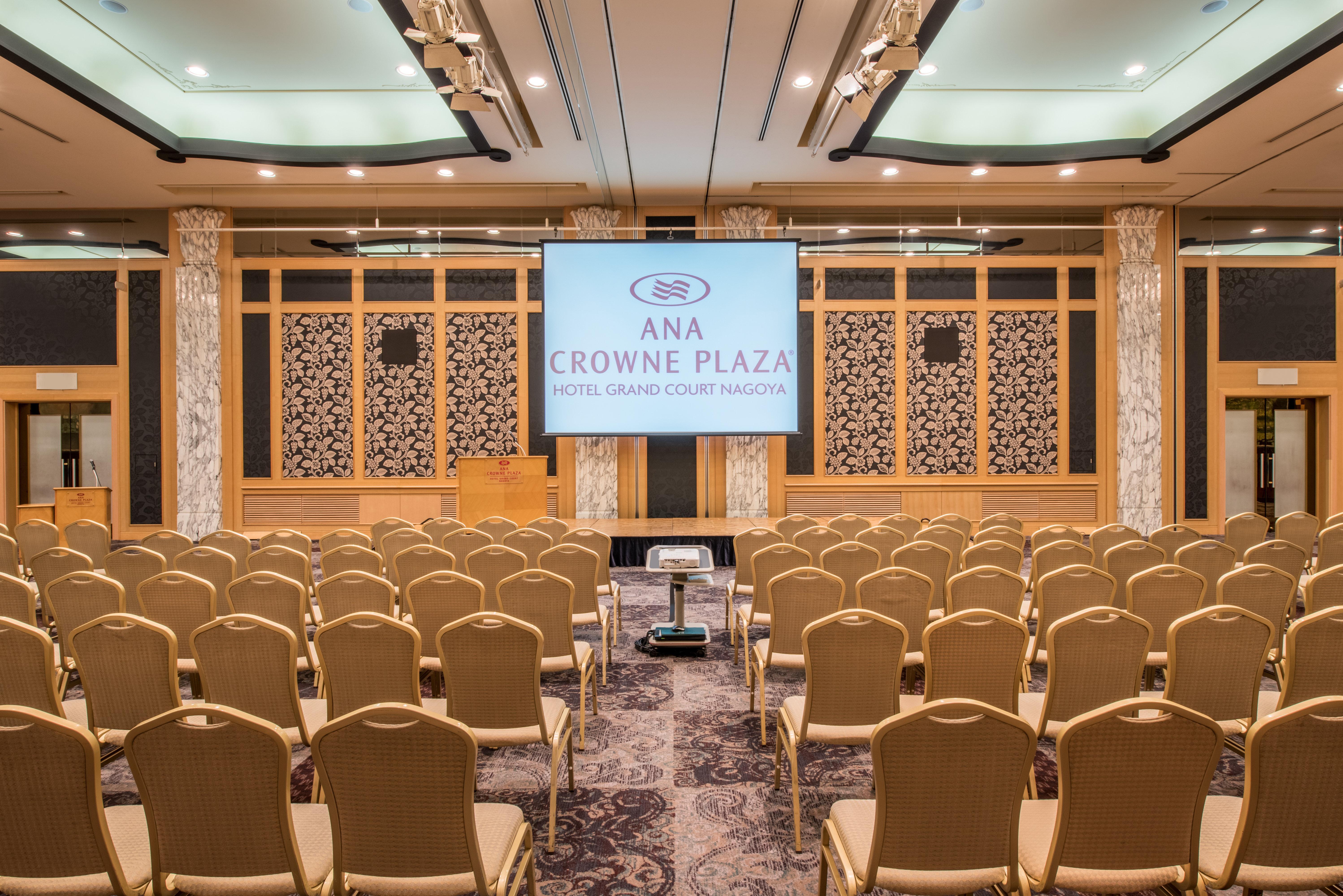 Ana Crowne Plaza Grand Court By Ihg