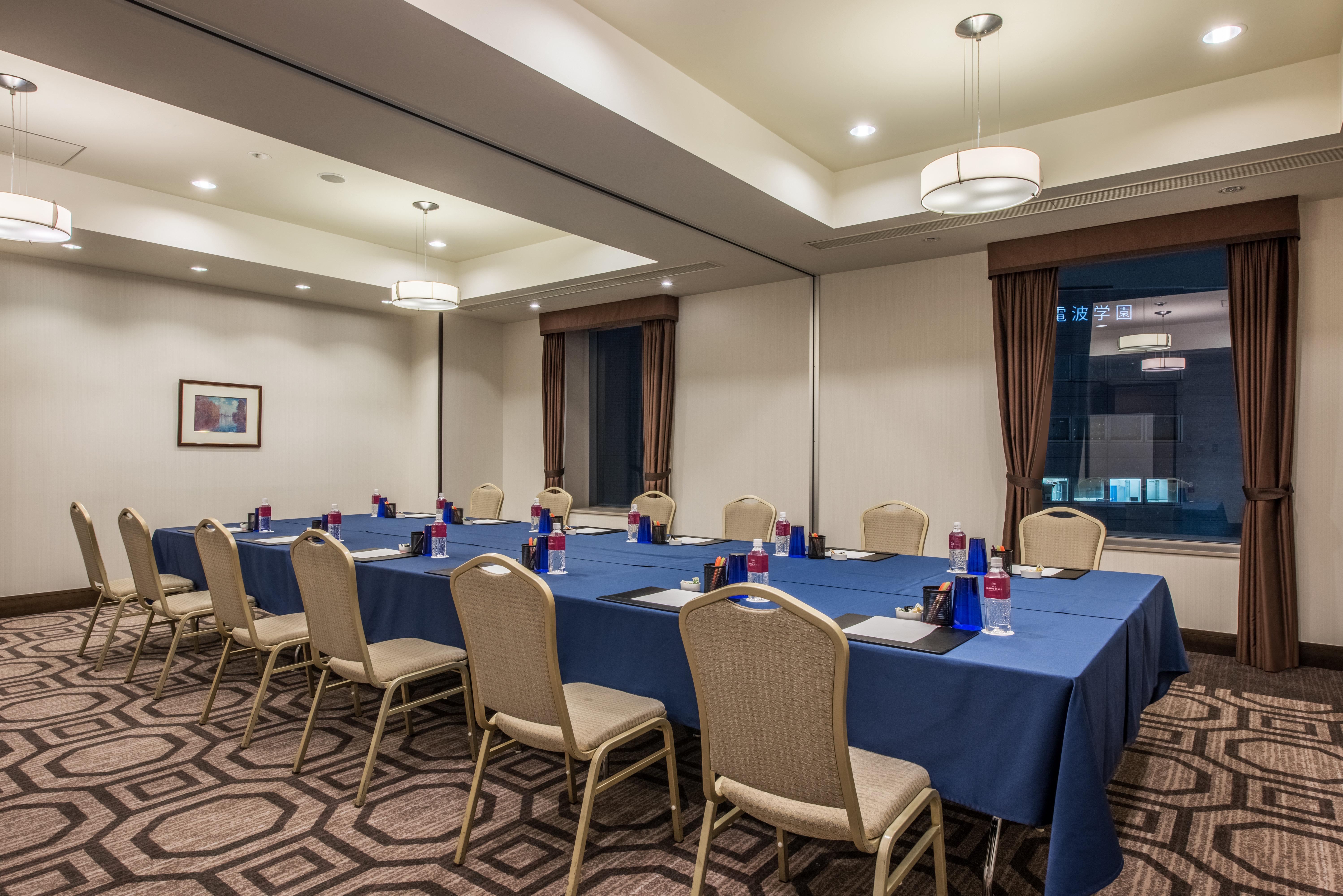 Ana Crowne Plaza Grand Court By Ihg